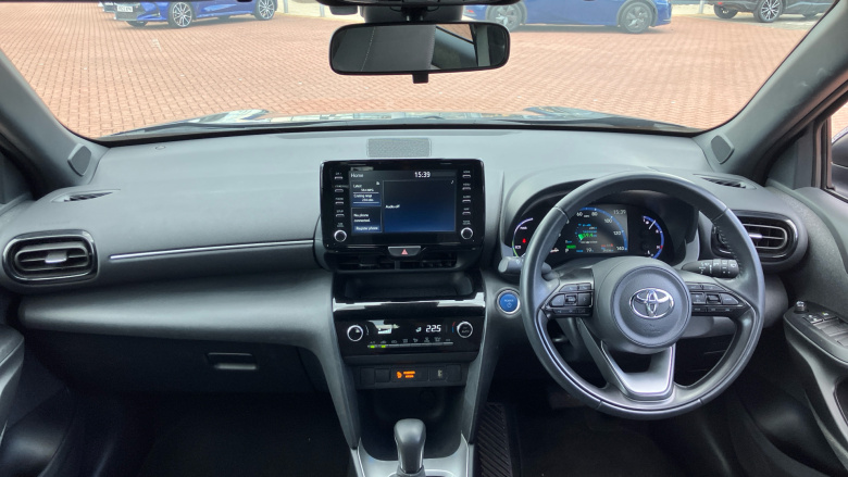 Toyota Yaris Cross 1.5 Hybrid Design 5dr CVT Hybrid Estate